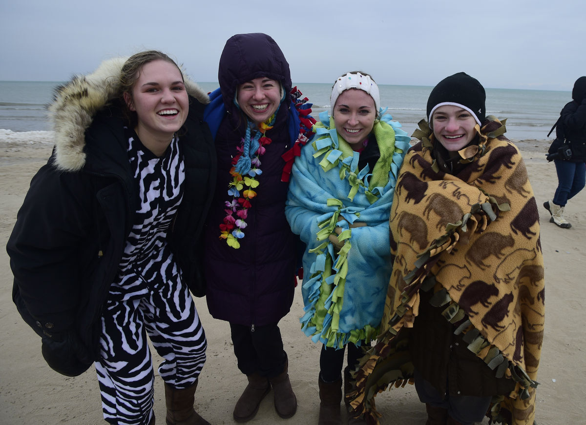 Splash and Dash Polar Plunge, 2015